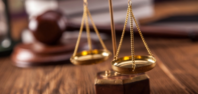 Судовий Дайджест: Наявність податкового боргу не може бути підставою для відмови в підтвердженні статусу платника єдиного податку 4 групи